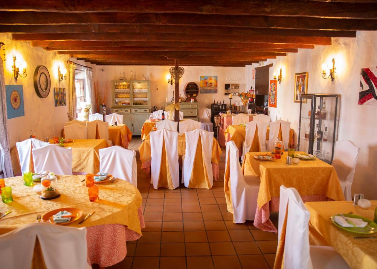 غيمار Hotel Rural La Casona Santo Domingo Siglo XVI المظهر الخارجي الصورة